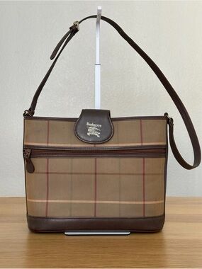 Vintage Burberrys Nova Check Shoulder Bag